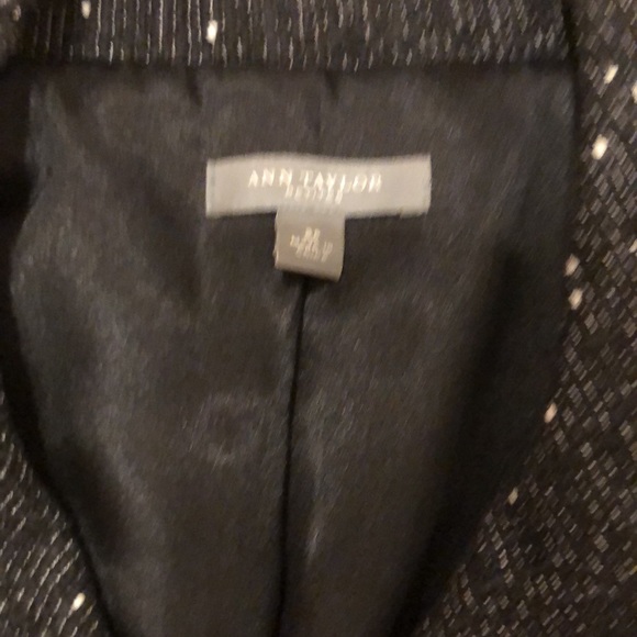 Ann Taylor jacket. - Picture 3 of 6